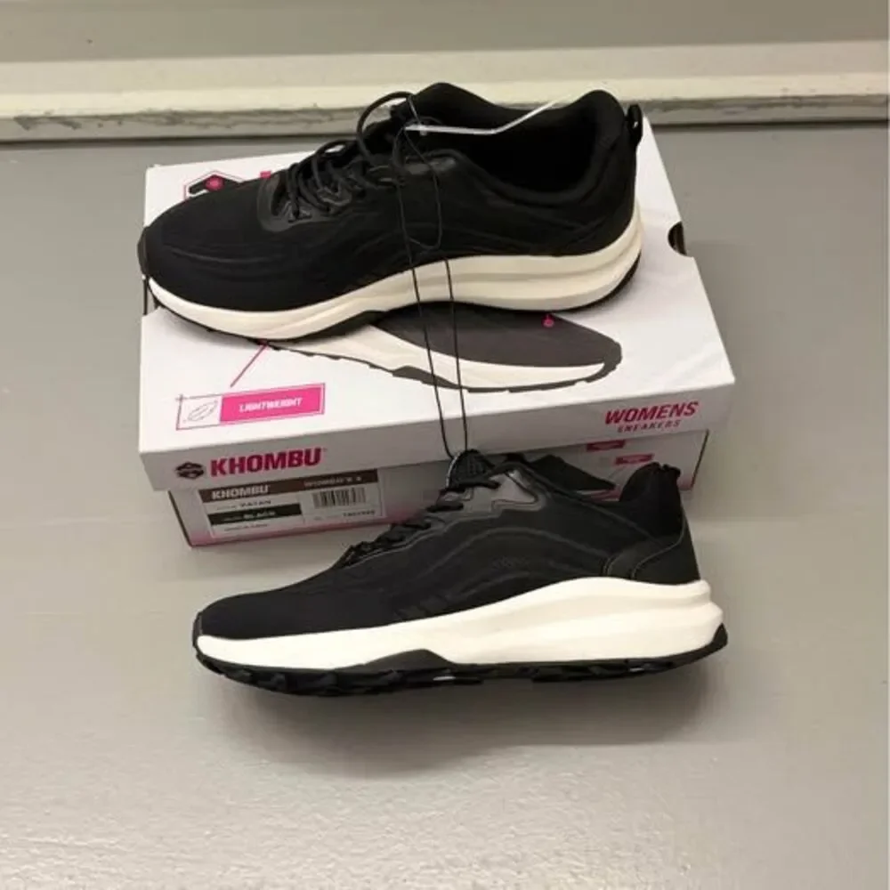 NIB Khombu Women's Patan Comfort Athletic Sneakers - Black (Size 9)